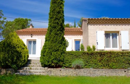 Carpentras Villa | Les murmures du Temps Villa 3 Chambres avec Piscine