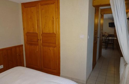 La Chapelle-en-Valgodemard Apartment | Les Oulles 12 - Centre ville - WIFI - Terrasse