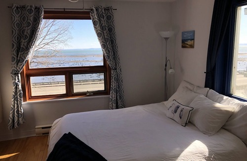 Pointe-au-Pic Bed & Breakfast | Les Pinsons des Rives