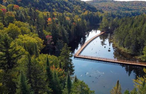 Saint-Faustin-Lac-Carre House | Les Refuges Perchés Mont-Tremblant