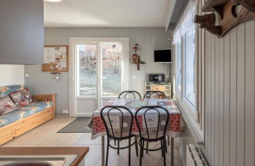 Notre-Dame-de-Bellecombe Apartment | Les Rocailles