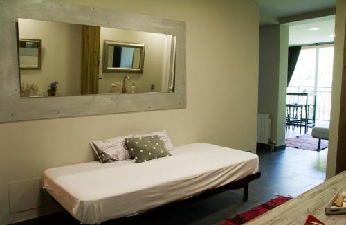 Santa Maria de Palautordera House | Les Suites