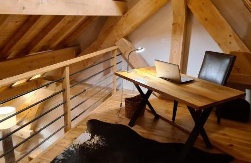Monetier-les-Bains Apartment | Les Suites du Monetier, alliant le charme et l'authenticité d'un chalet de prestige au cœur du village