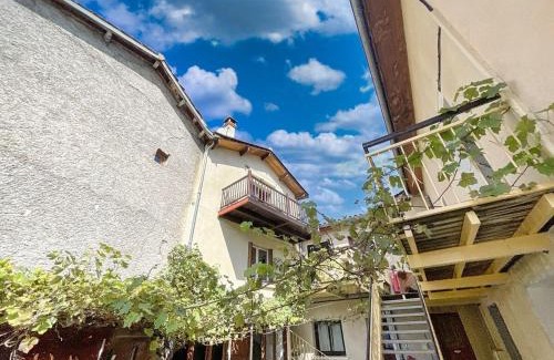 Mauleon-Barousse Apartment | Les Suites de Mauléon