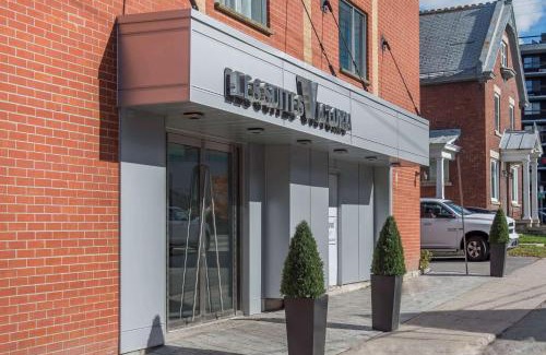 Hull Hotel | Les Suites Victoria, an Ascend Collection Hotel