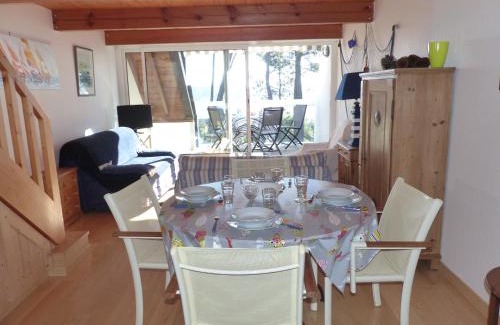 La Trinite-sur-Mer Apartment | LES TERRASSES - Duplex vue sur le port - TPO120