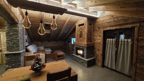 La Salle Apartment | Les Tours