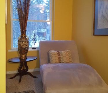Wakefield Hotel | Les Trois Erables Boutique Inn
