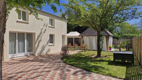 Les Breviaires House | Les Trois Palmiers - Jardin, Jacuzzi privatifs