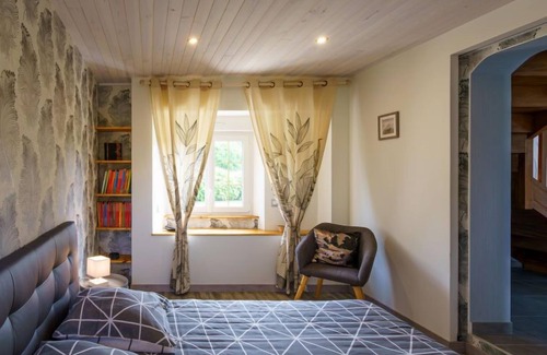 Peumerit House | Les Volets Rouges by Interhome