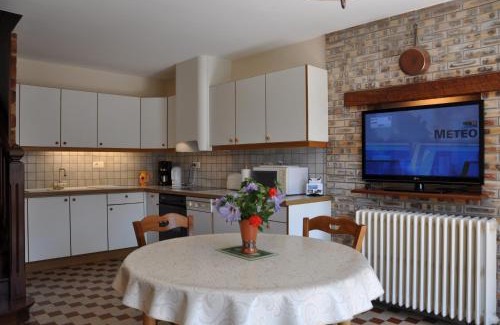 Veyrier-du-Lac House | Les Weitchiis