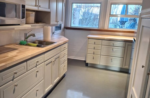 Old Toronto House | Leslieville Airbnb Whole House