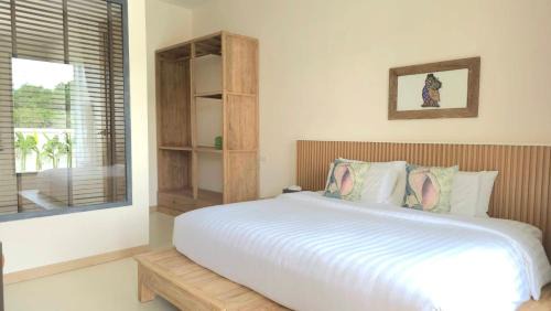 Si Sunthon Villa | Lespalm Taraburi Pool Villa SHA Plus