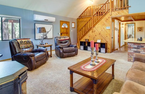 Pinetop-Lakeside House | Less Than 1 Mi to Rainbow Lake Family Home with Fire Pit