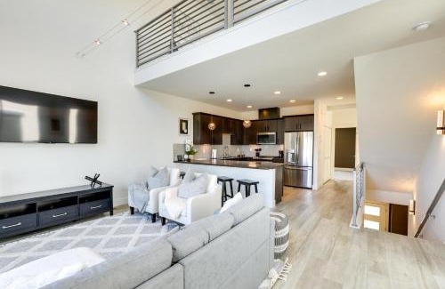 Old Southwest House | Less Than 2 Mi to Dtwn Reno Gem with Rooftop Patio!