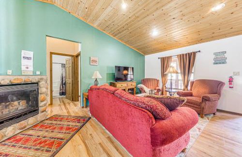 Ruidoso House | Less Than 2 Mi to Midtown Ruidoso Forest-View Sanctuary!
