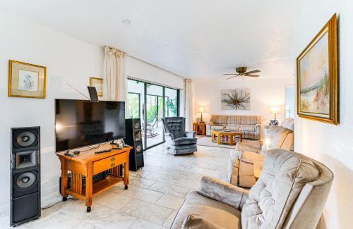 Fort Ogden House | Less Than 2 Mi to Peace River Home with Spacious Yard!