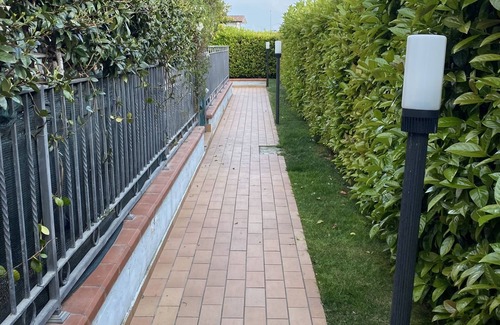 Cologna Spiaggia Apartment | Less than 5 minutes from the sea - family apartment