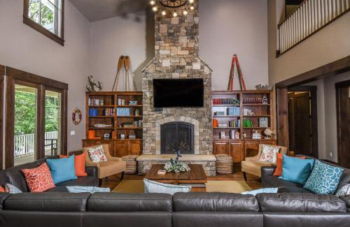 Waterfront Greens House | Let the Good Times Roll