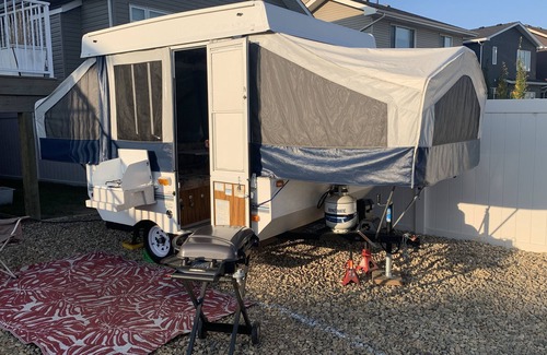 Red Deer House | Let’s Go Camping