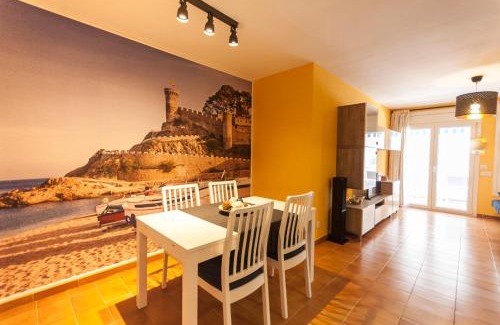 Tossa de Mar Apartment | Lets Holidays Carbonera 2