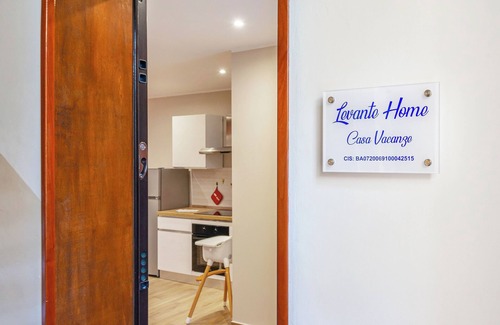 Municipio 3 Apartment | Levante Home in the Centre of Bari