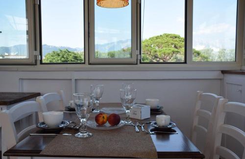 Marina di Carrara Bed & Breakfast | Levante