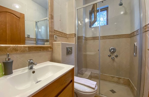 Sveti Stefan Bed & Breakfast | Levantin Inn 1,2 Room N12