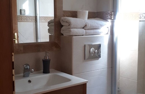 Sveti Stefan Bed & Breakfast | Levantin Inn 1,2 Room N12