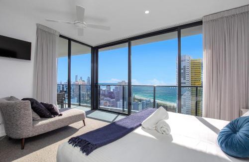 Broadbeach Apartment | Level 30 Oracle Tower 2 Stunning views and free parking - GC Getaways