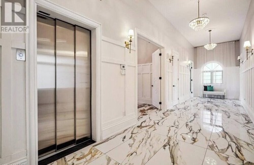 Niagara-on-the-Lake House | LEVEL B GUEST STAY- THE MOST LUXURIOUS ESTATE IN NIAGARA ON THE LAKE!