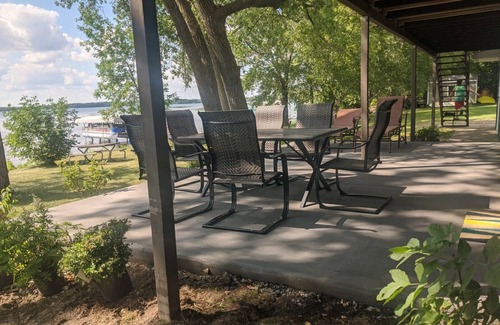 Alexandria House | Level Lake Ida Property with Boat or Pontoon Lift and Sandy Lake Bottom.