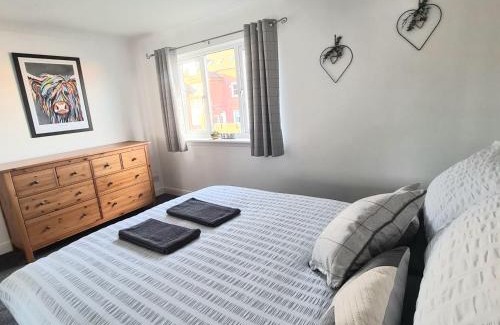 Balloch Apartment | Levenside Holiday Apartment, Balloch, Loch Lomond