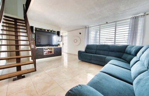 Bouvet Island House | Levittown Family Resort