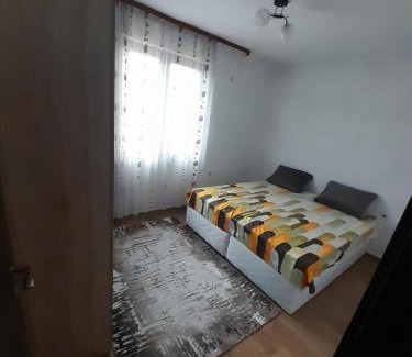 Petrich Apartment | Levkov