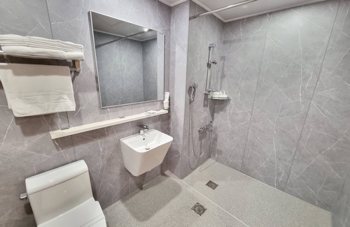 Nonhyeon-dong Hotel | Lex Tourist Hotel