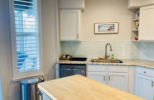 Tropical Cove Condo | Lexington CC, 3 bedroom, 2 bath, in the Golf Village!nGated Golf & Tennis Club