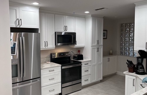 Tropical Cove Condo | Lexington Country Club - Lake Village - Tennis/Golf Pool