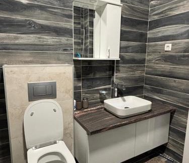Tomicici Apartment | Lexora Apartment