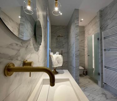 Agios Onoufrios Apartment | Lf Suites - Irene