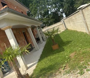 Saint-Dizier Apartment | LG1
