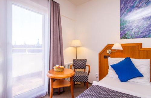 Kutna Hora Hotel | LH Hotel Mědínek Old Town