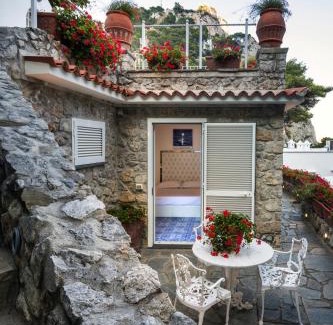 Marina Piccola Apartment | LHP Suite Superior Cottage Capri