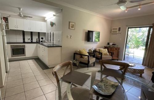 Mission Beach Apartment | Liana 4