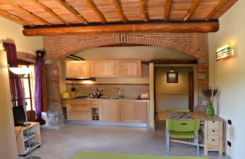 San Martino alla Palma Apartment | Libeccio studio apartment with panoramic view of the hills