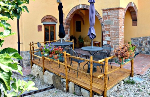 San Martino alla Palma Apartment | Libeccio studio apartment with panoramic view of the hills