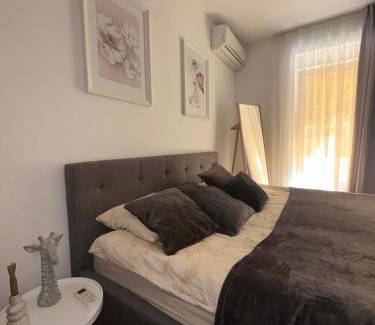 Rafajlovici Apartment | Libertina Rafailovici