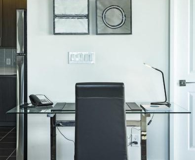 Thornhill Apartment | Liberty Suites