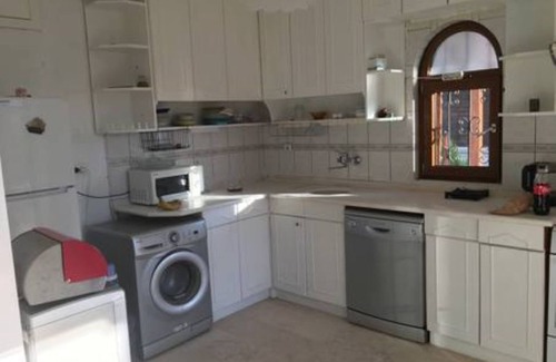 Eski Lara Apartment | LICENSED) (FULL 1 Bdr Apt.) Orange Garden Villa-2