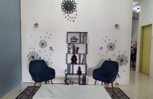 Kampong Raja House | Licuala Homestay Bukit Keluang